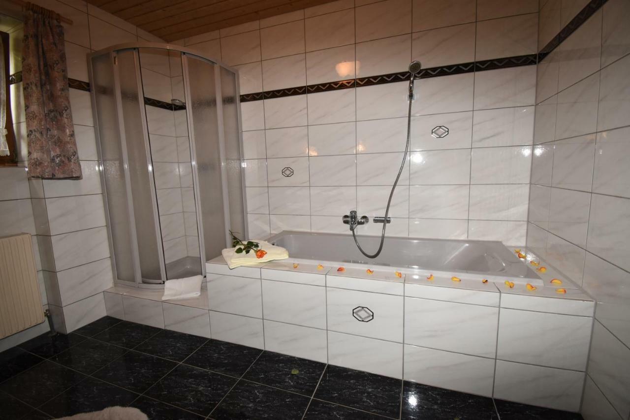 Waldesruh Apartment นีเดอร์ทาย ภายนอก รูปภาพ
