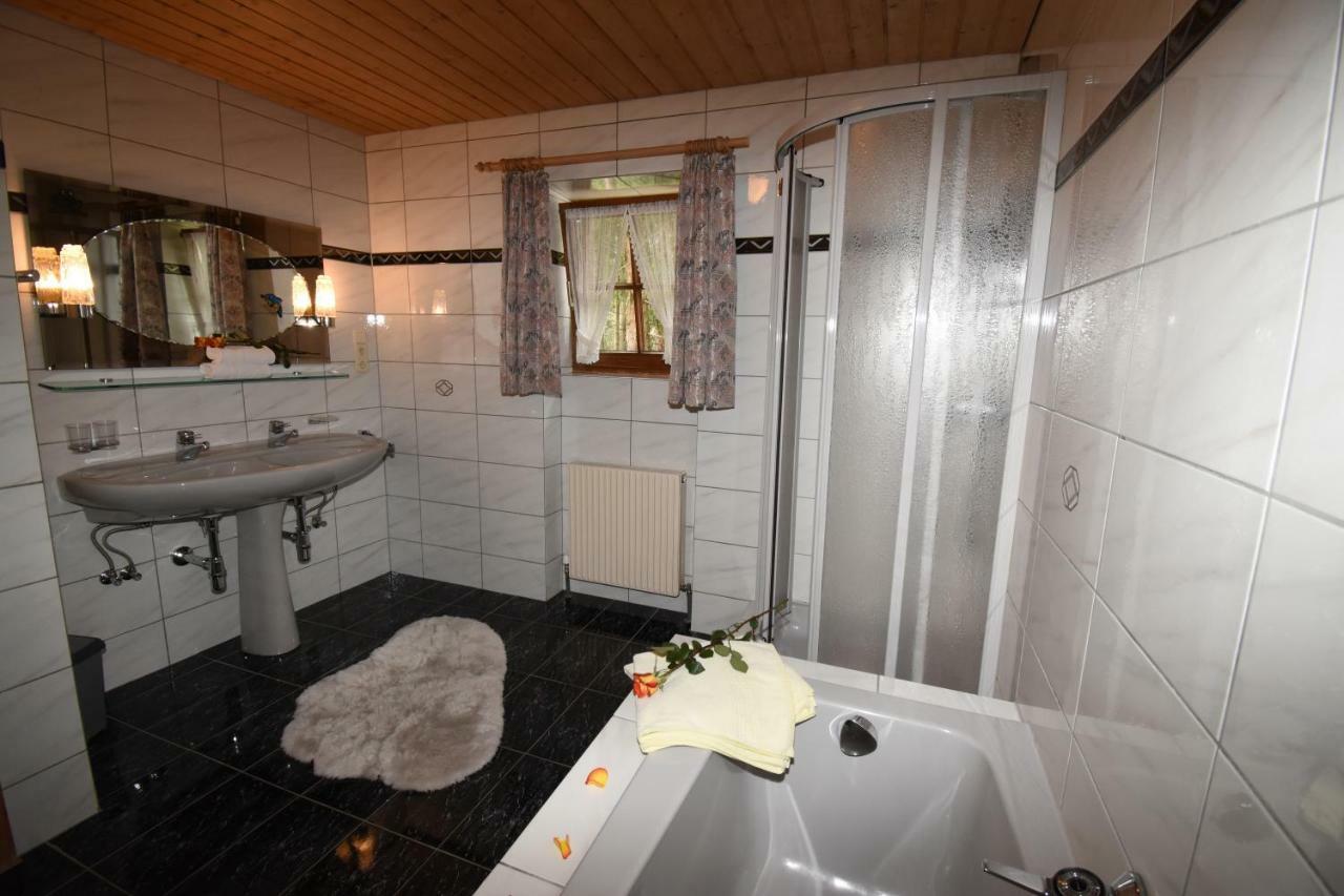 Waldesruh Apartment นีเดอร์ทาย ภายนอก รูปภาพ