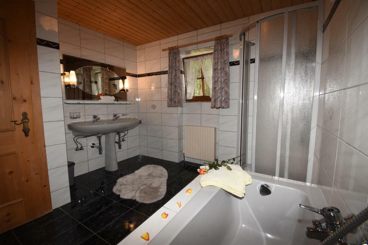 Waldesruh Apartment นีเดอร์ทาย ภายนอก รูปภาพ